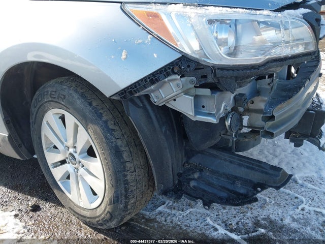 Subaru Outback 2.5i Premium 2017 4S4BSACC8H3397705 Image 17