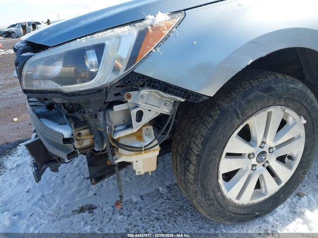 Subaru Outback 2.5i Premium 2017 4S4BSACC8H3397705 Image 18