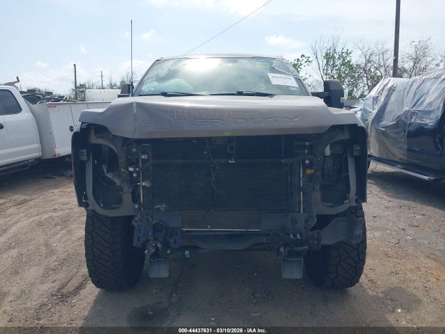 Продажа на аукционе авто 2023 Ford F-250 Lariat, vin: 1FT8W2BT4PEC22915, номер лота: 44437631