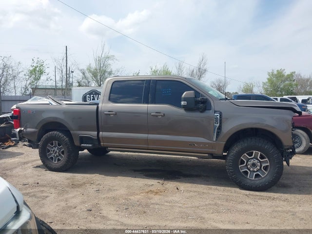 Продажа на аукционе авто 2023 Ford F-250 Lariat, vin: 1FT8W2BT4PEC22915, номер лота: 44437631