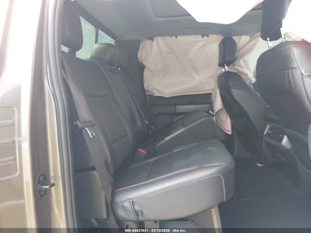Продажа на аукционе авто 2023 Ford F-250 Lariat, vin: 1FT8W2BT4PEC22915, номер лота: 44437631
