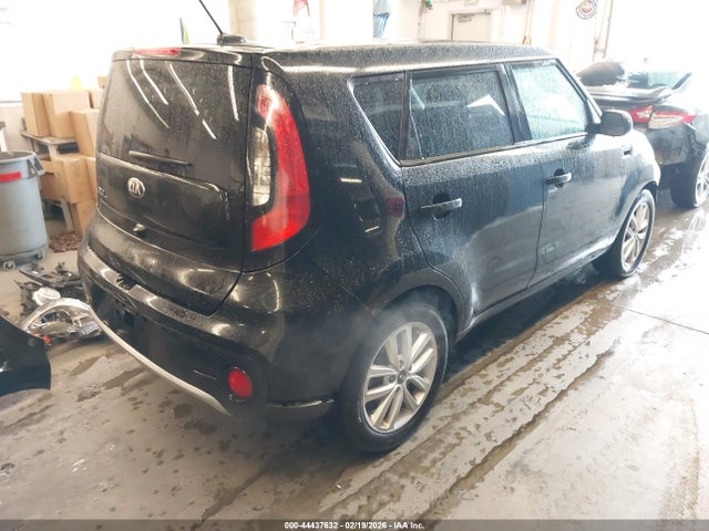 KIA SOUL + 2018 KNDJP3A53J7525557 Image 4