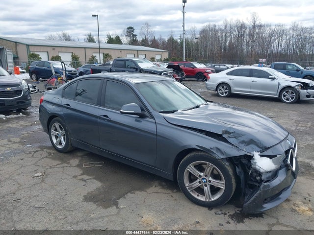44437644 :رقم المزاد ، WBA3B5G50FNS15859 vin ، 2015 Bmw 328i Xdrive مزاد بيع