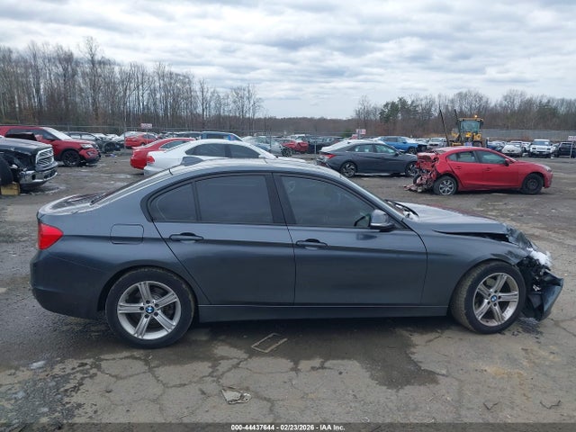 44437644 :رقم المزاد ، WBA3B5G50FNS15859 vin ، 2015 Bmw 328i Xdrive مزاد بيع