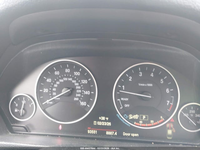 44437644 :رقم المزاد ، WBA3B5G50FNS15859 vin ، 2015 Bmw 328i Xdrive مزاد بيع