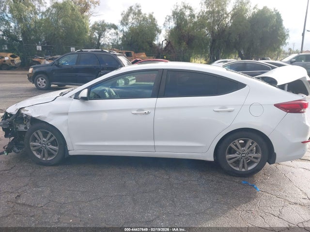 5NPD84LF8JH306823 Hyundai Elantra Value Edition