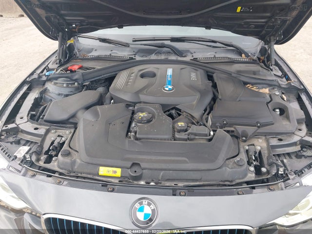 44437655 :رقم المزاد ، WBA8E1C55JA178240 vin ، 2018 Bmw 330e Iperformance مزاد بيع