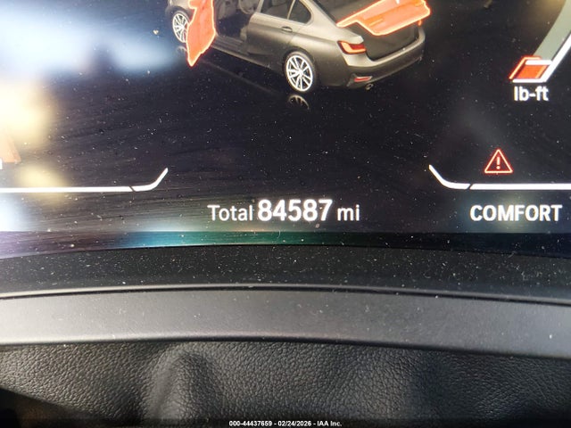 WBA5R1C51KAK10352 BMW 330I