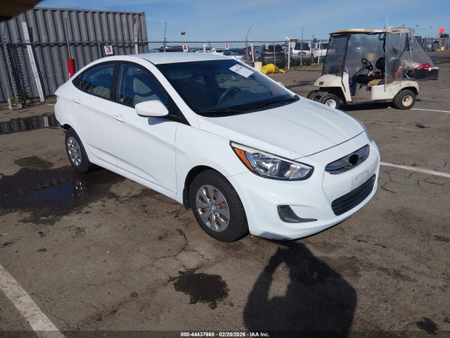 Hyundai ACCENT SE 2016 KMHCT4AE1GU078677 Image 1