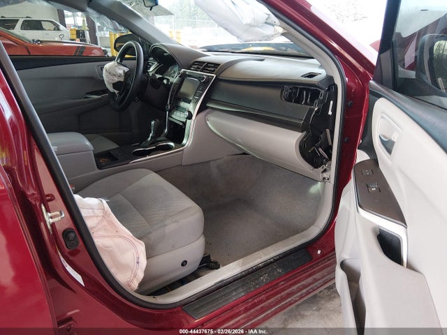 4T1BD1FK1HU208738 Toyota Camry Hybrid Le