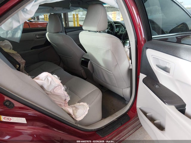 4T1BD1FK1HU208738 Toyota Camry Hybrid Le