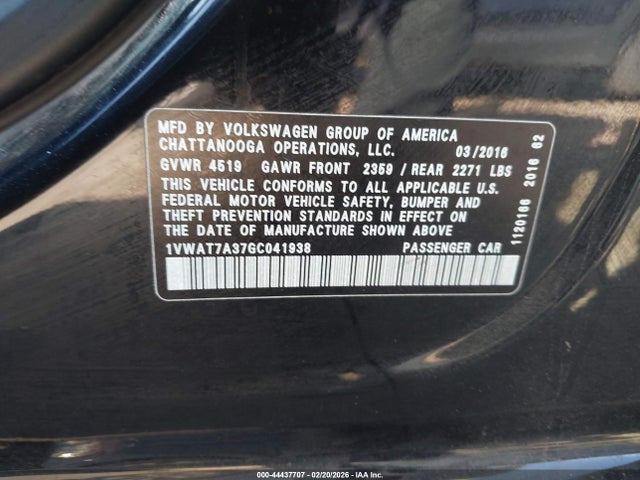 1VWAT7A37GC041938 Volkswagen Passat 1.8t R-line