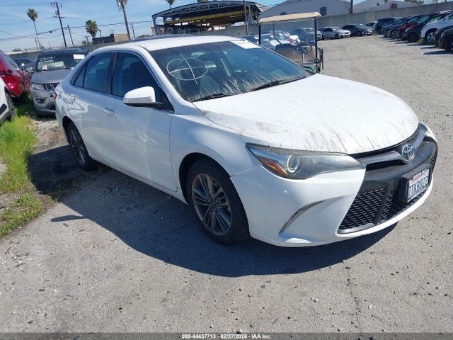 4T1BF1FK1GU252974 Toyota CAMRY SE