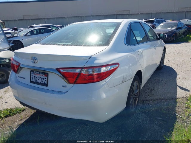 4T1BF1FK1GU252974 Toyota CAMRY SE