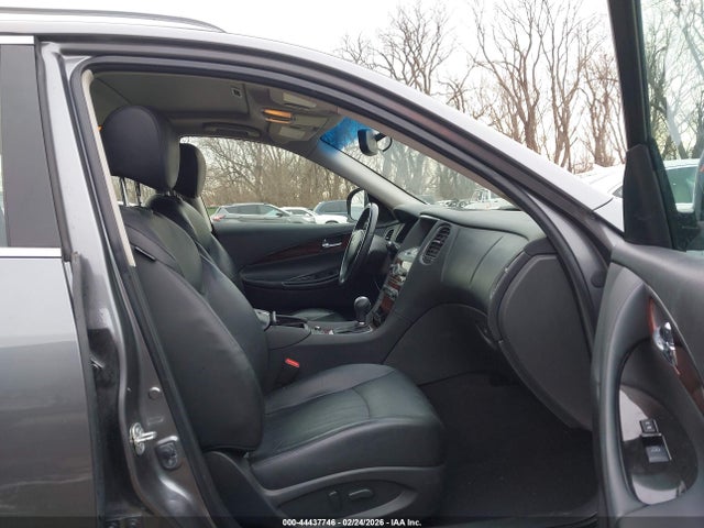 44437746 :رقم المزاد ، JN1BJ0HR4FM773339 vin ، 2015 Infiniti Qx50 Journey مزاد بيع