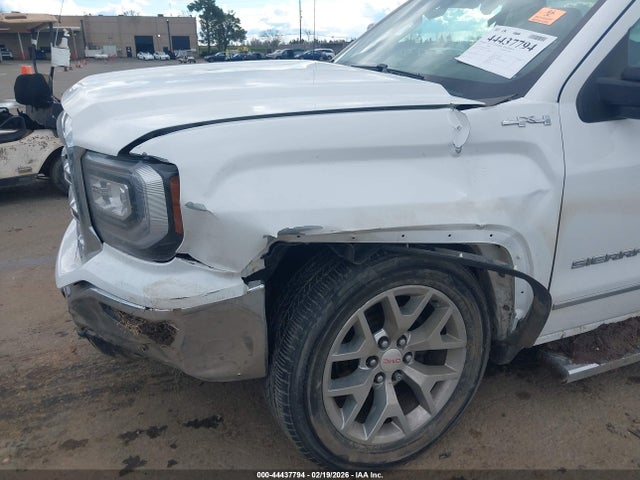 3GTU2NEJ2JG325398 GMC Sierra 1500 Slt