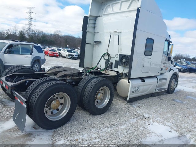 Продажа на аукционе авто 2020 Peterbilt 579, vin: 1XPBDP9XXLD675582, номер лота: 44437801