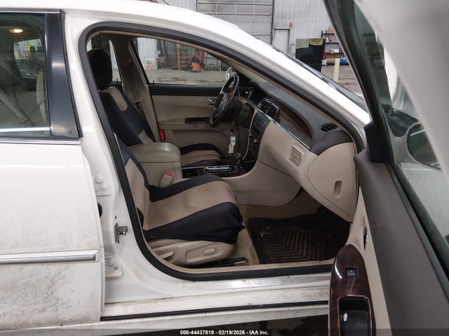 44437819 :رقم المزاد ، 2G4WD582381205678 vin ، 2008 Buick Lacrosse Cxl مزاد بيع