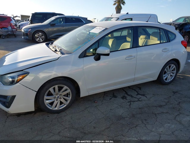 Subaru Impreza 2.0i Premium 2016 JF1GPAB69G8212561 Image 14