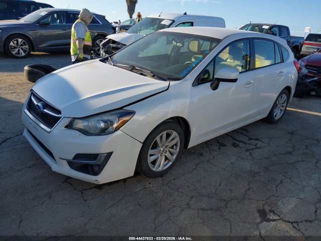 Subaru Impreza 2.0i Premium 2016 JF1GPAB69G8212561 Image 2