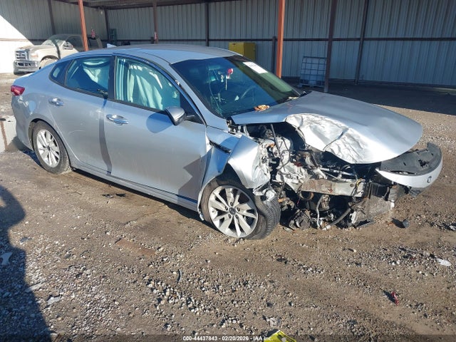 2018 KIA OPTIMA 5XXGT4L38JG234972