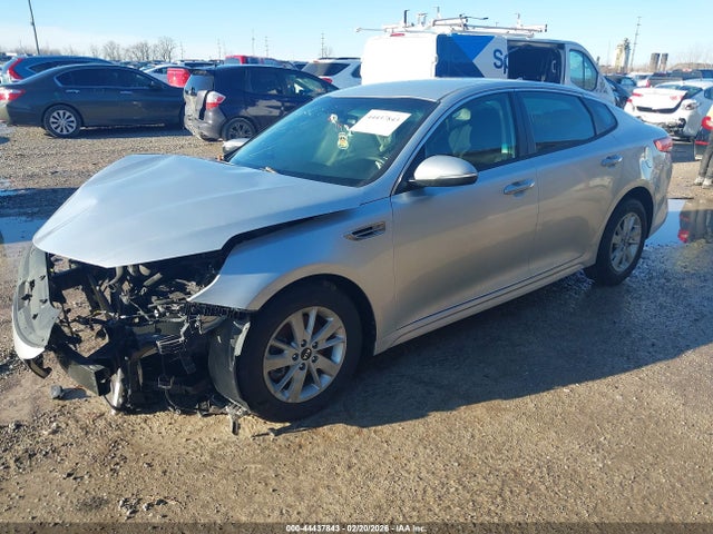 2018 KIA OPTIMA 5XXGT4L38JG234972 Photo 1