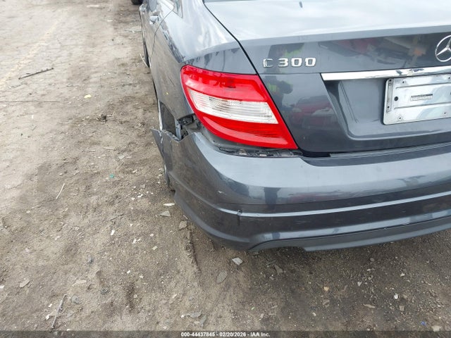 Aukcja sprzedaży 2010 Mercedes-benz C 300 Luxury/sport, vin: WDDGF5EB6AR107724, numer aukcji: 44437845