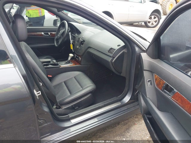Aukcja sprzedaży 2010 Mercedes-benz C 300 Luxury/sport, vin: WDDGF5EB6AR107724, numer aukcji: 44437845