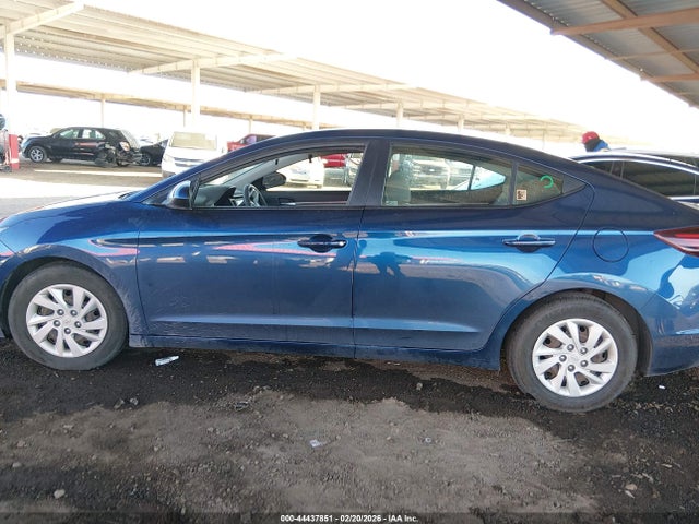 2019 Hyundai Elantra Se მანქანა იყიდება აუქციონზე, vin: 5NPD74LF3KH456374, აუქციონის ნომერი: 44437851