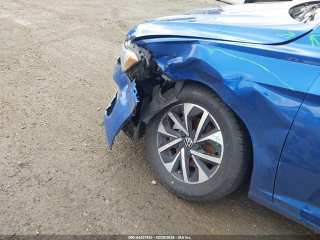 2022 VOLKSWAGEN JETTA 3VWNM7BU1NM019709 Photo 5