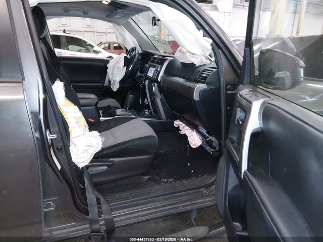 JTEBU5JR3J5532706 Toyota 4RUNNER SR5