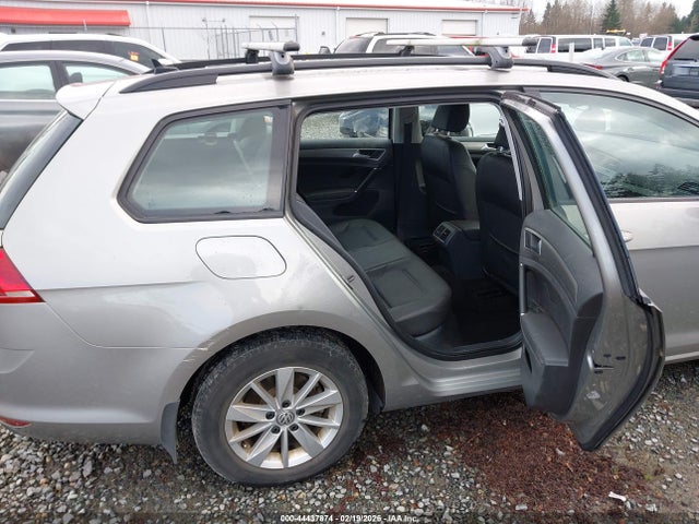 3VWC17AU1FM502636 Volkswagen Golf Sportwagen Tsi S 4-door