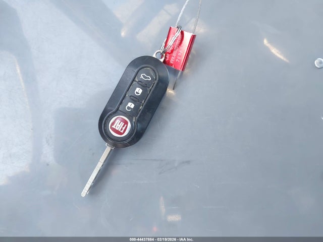 Fiat 500E BATTERY ELECTRIC 2017 3C3CFFGE5HT550555 Image 11