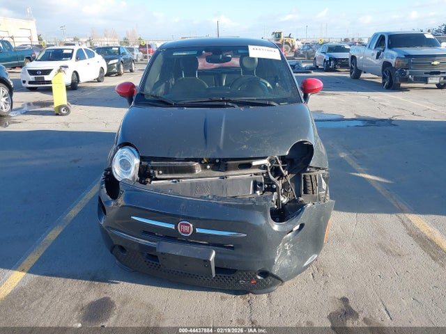 Fiat 500E BATTERY ELECTRIC 2017 3C3CFFGE5HT550555 Image 13