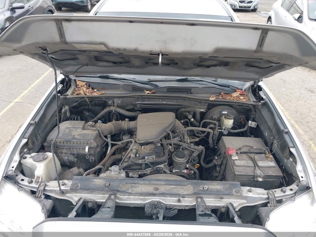 5TFSX5EN0GX044085 Toyota Tacoma Sr
