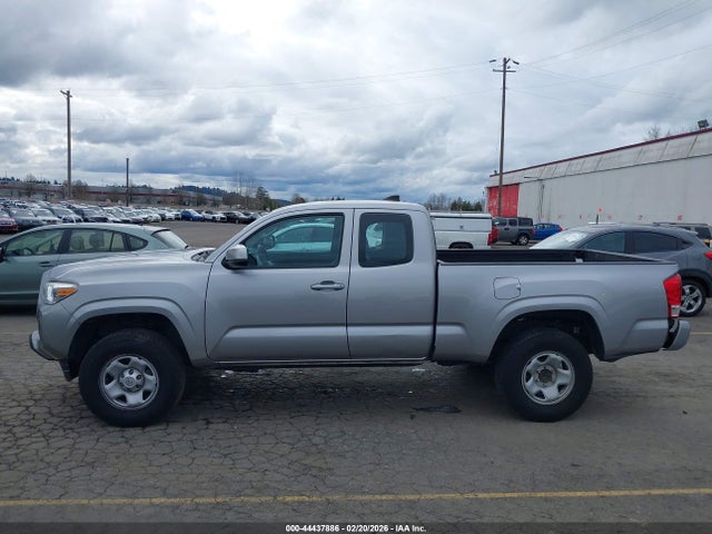 5TFSX5EN0GX044085 Toyota Tacoma Sr