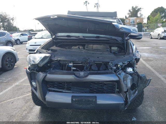 JTEBU5JR6L5804569 Toyota 4runner Sr5 Premium