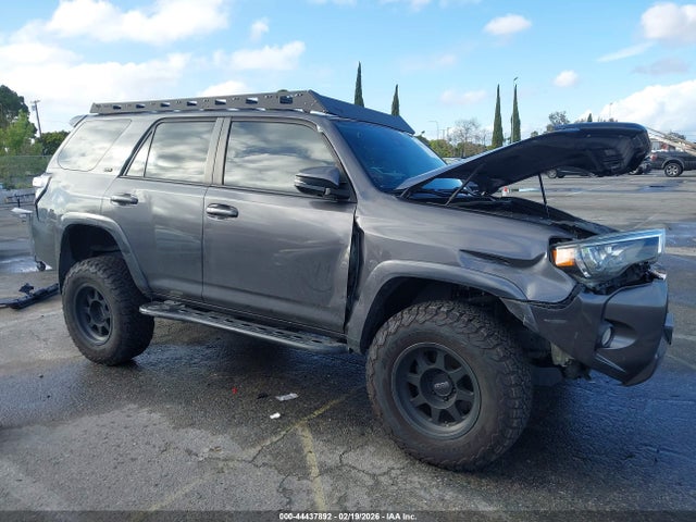 JTEBU5JR6L5804569 Toyota 4runner Sr5 Premium