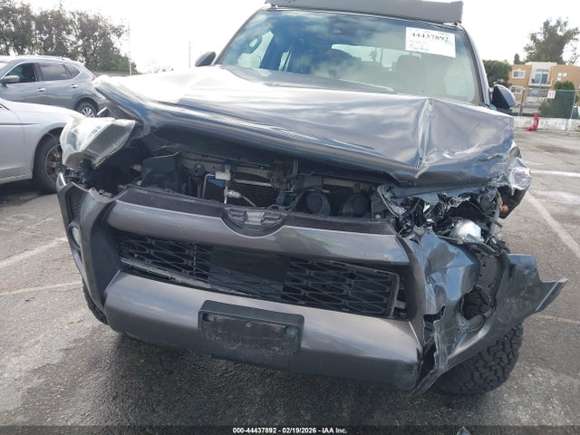 JTEBU5JR6L5804569 Toyota 4runner Sr5 Premium