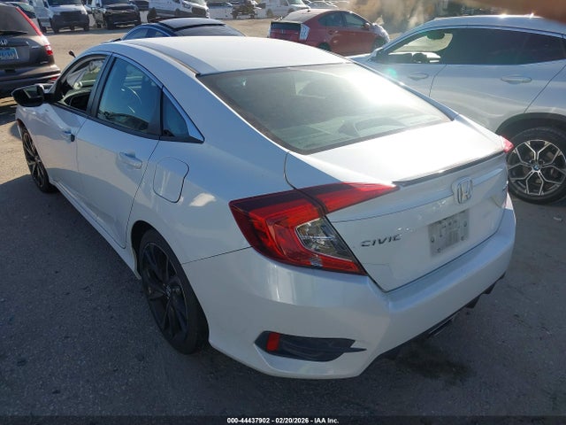 Honda Civic Sport 2019 19XFC2F80KE209517 Image 3