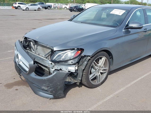 Продаж на аукціоні авто 2018 Mercedes-benz E 300, vin: WDDZF4JB9JA476018, номер лоту: 44437932