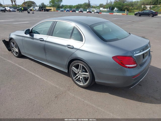 Продаж на аукціоні авто 2018 Mercedes-benz E 300, vin: WDDZF4JB9JA476018, номер лоту: 44437932