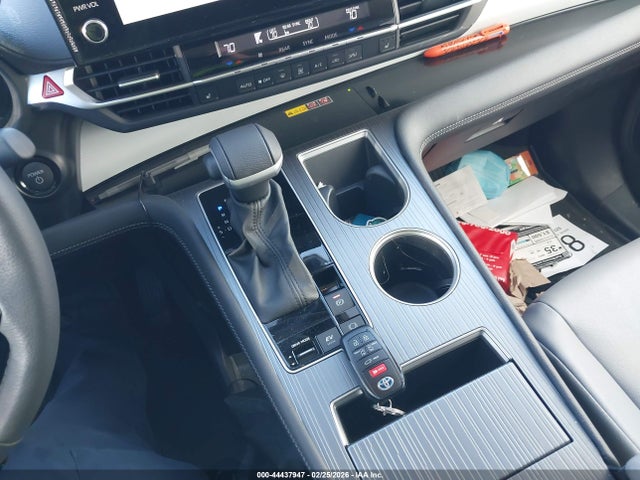 5TDJSKFC0SS200937 Toyota SIENNA XLE