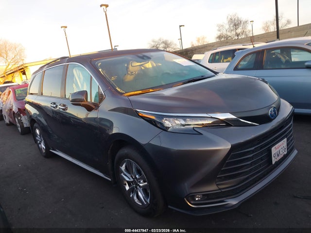 5TDJSKFC0SS200937 Toyota SIENNA XLE