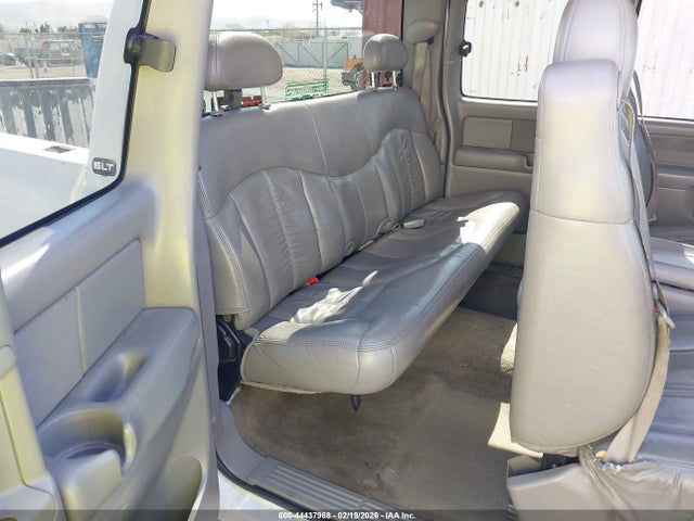 Aukcja sprzedaży 2002 Gmc Sierra 1500 Sle, vin: 2GTEK19T421276336, numer aukcji: 44437968