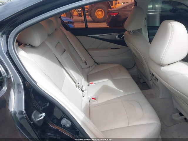 Продажа на аукционе авто 2015 Infiniti Q50, vin: JN1BV7AP0FM356015, номер лота: 44437969