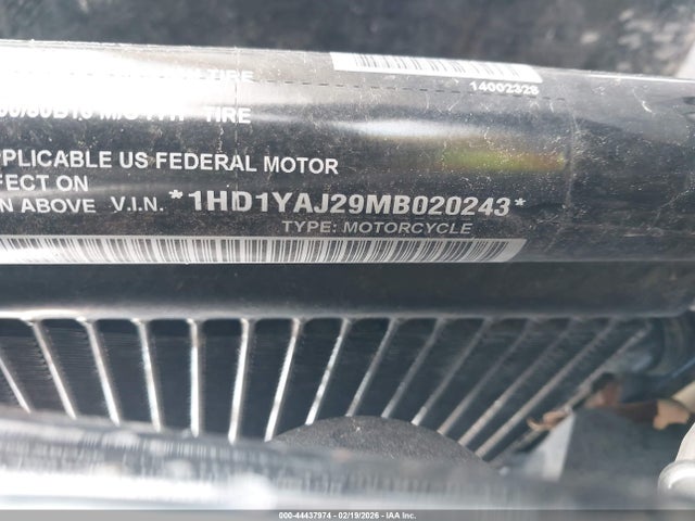 2021 HARLEY-DAVIDSON FLHC 1HD1YAJ29MB020243 Photo 9