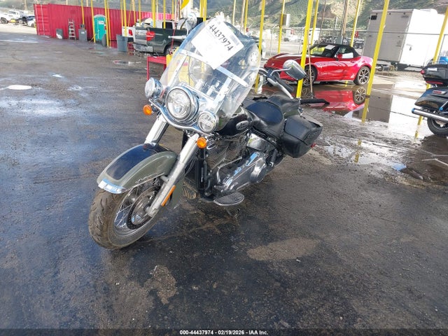 2021 HARLEY-DAVIDSON FLHC 1HD1YAJ29MB020243 Photo 1