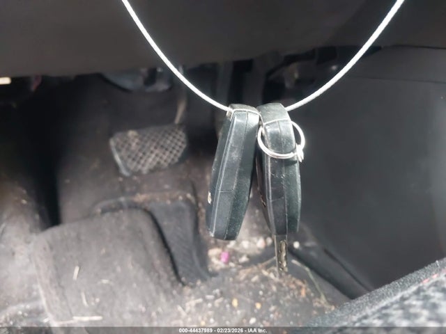 2GNFLFEK7G6124242 Chevrolet EQUINOX LT