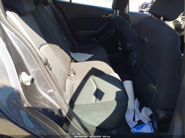 JM1BM1K70F1269535 Mazda Mazda3 I Sport